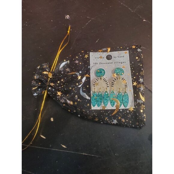 New Ten Thousand Villages Summer Rain Earrings Dangle Green Handmade i - Picture 1 of 3